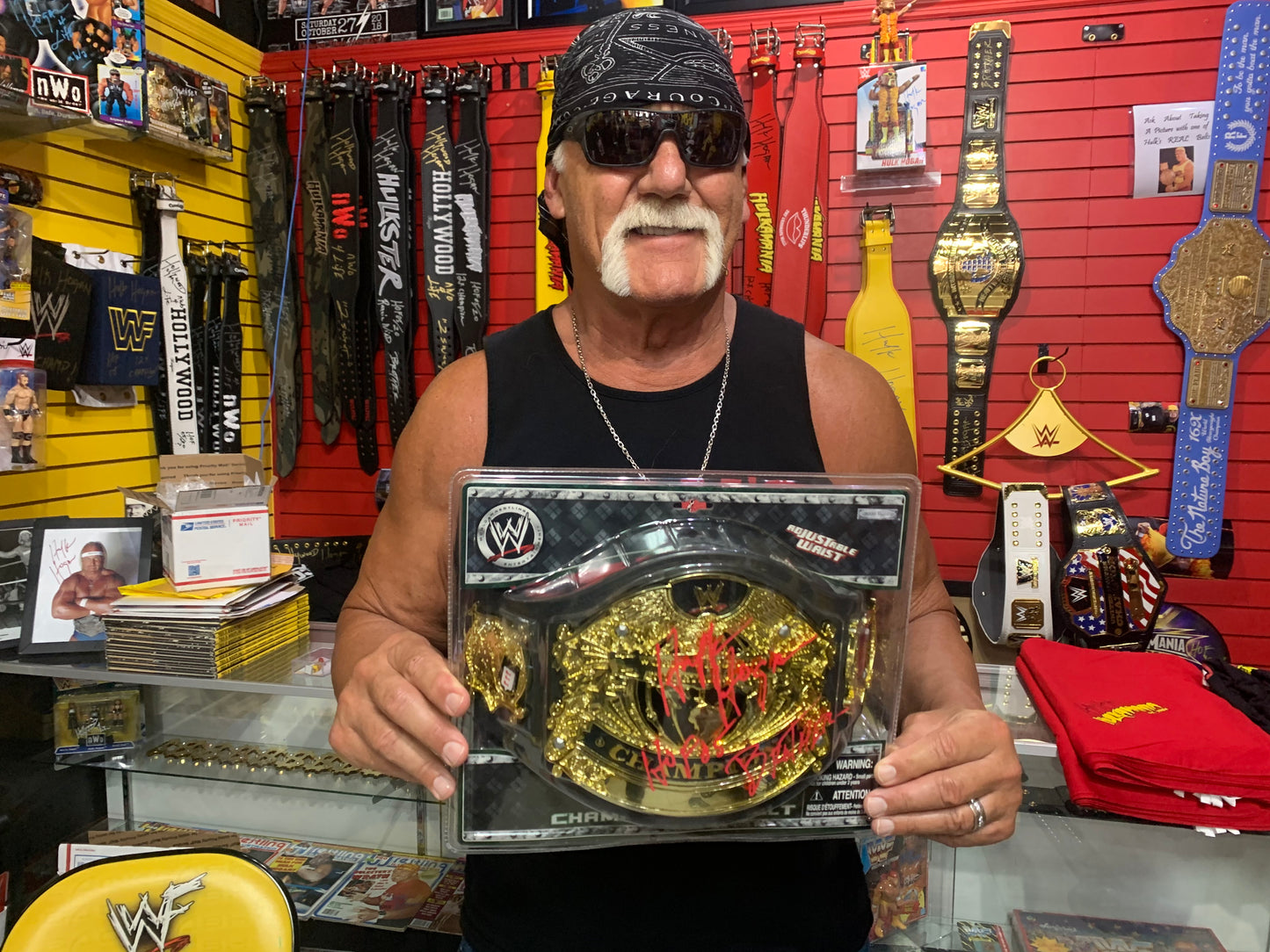 WWE Rare Undisputed Championship Belt SIGNED Adjustable Waist