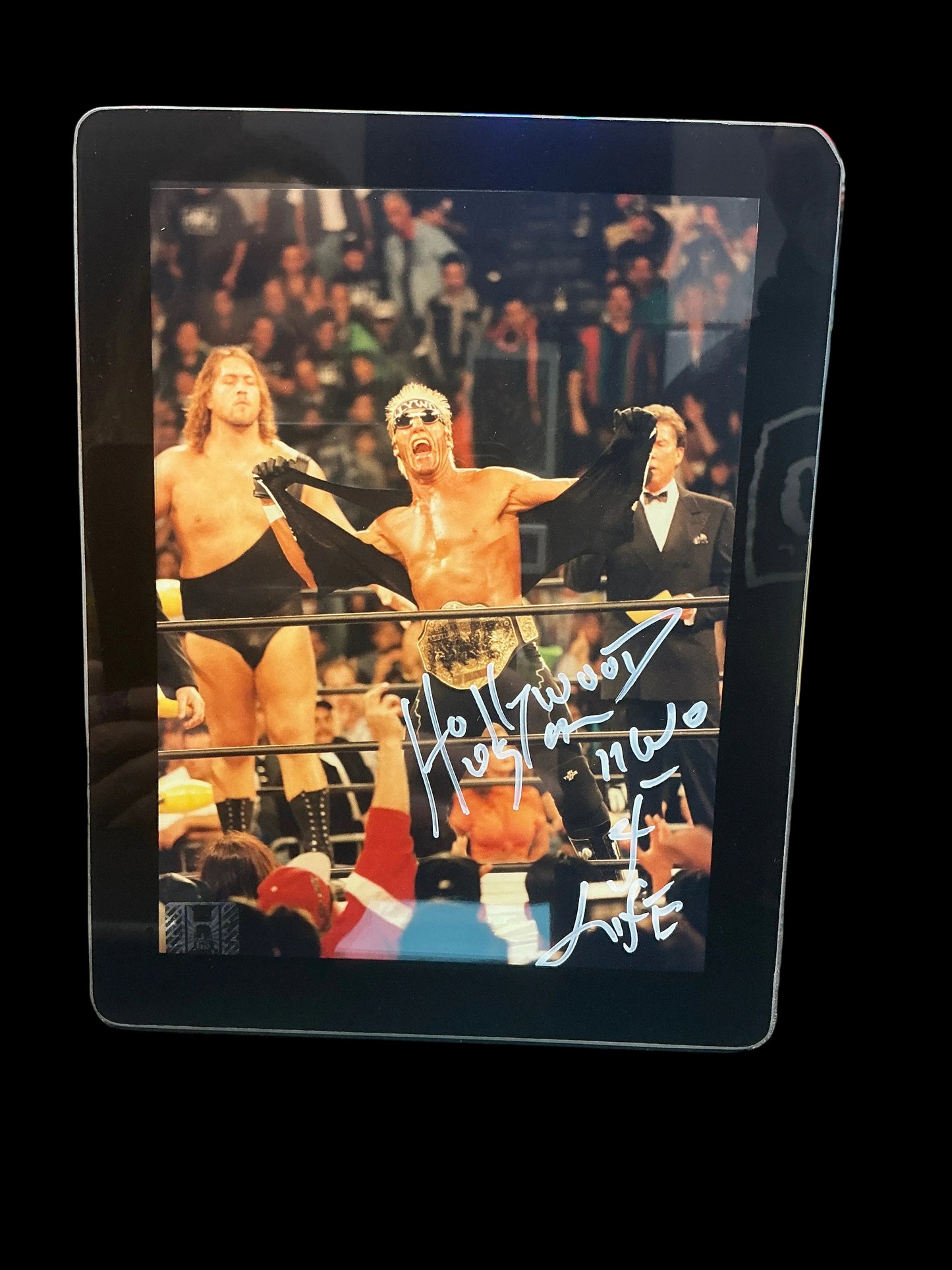 Framed Hulk nWo Full Shirt Rip 6x8 Photo Signed