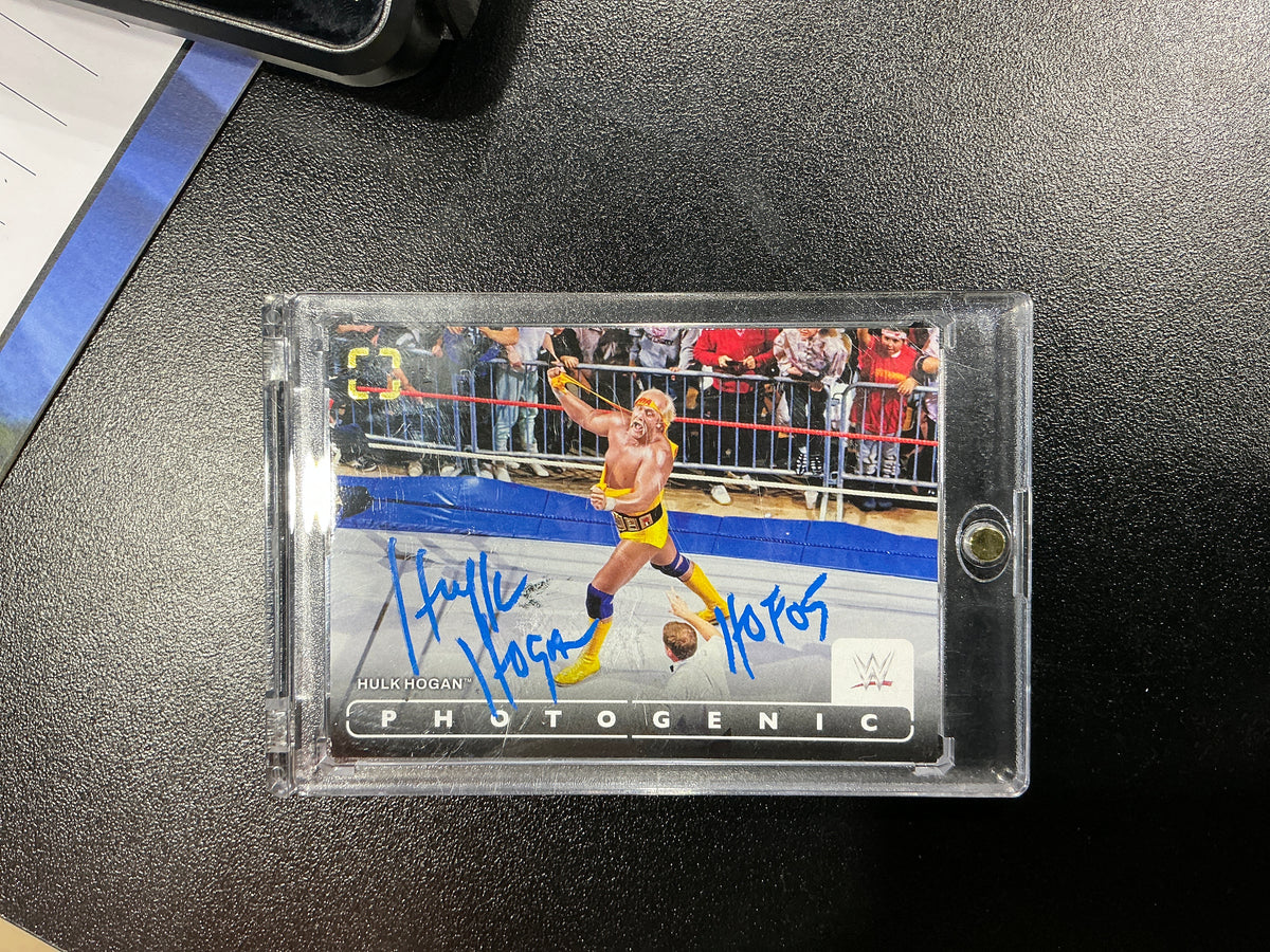 Hulk Hogan Photogenic Panini Trading Card No. 72