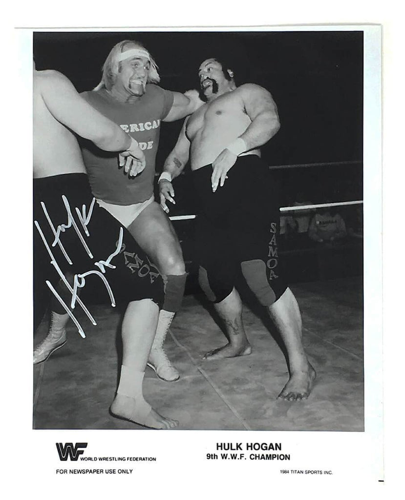Hulk Hogan Signed WWF Original 8x10