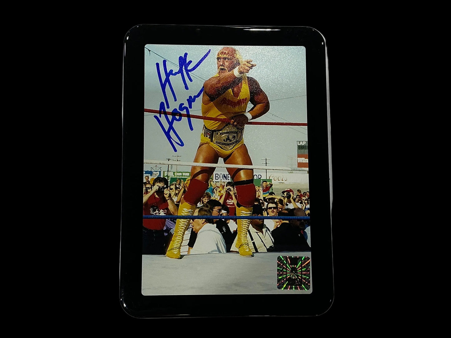 Consignment SR - Framed Hulk Points 4x6 Photo Signed
