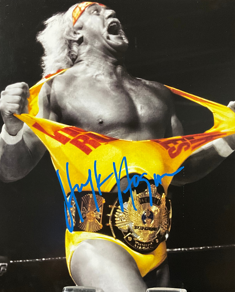 Hulk rules shirt rip Autographed 8x10
