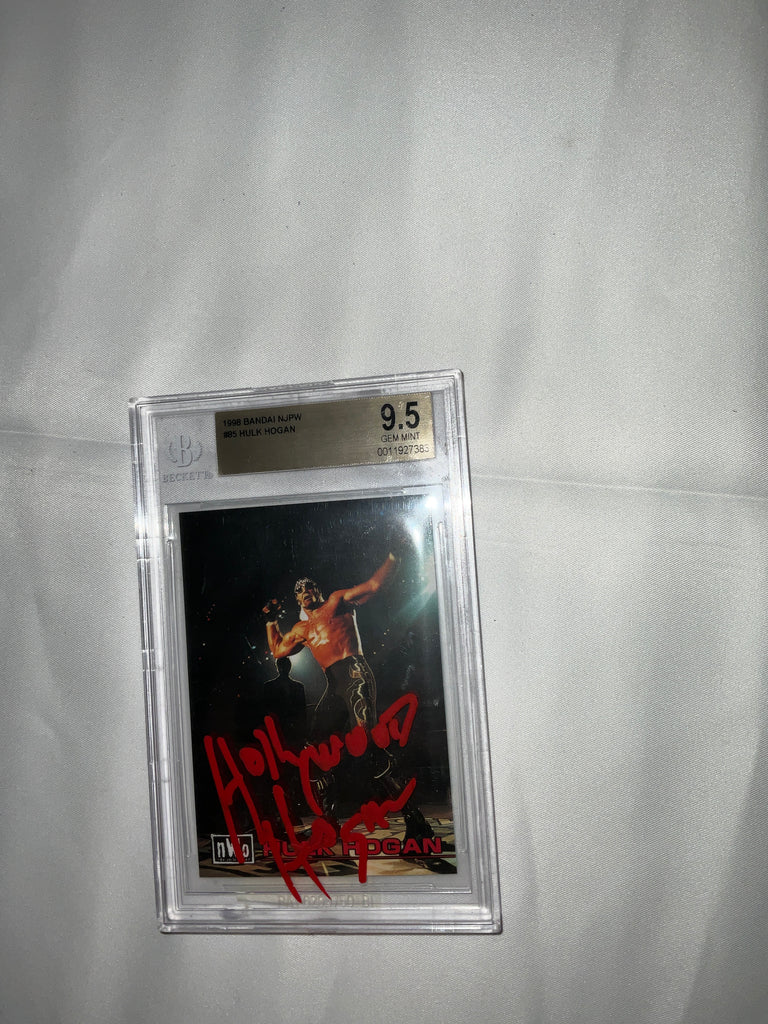 Hollywood Hogan Trading Card 9.5 graded