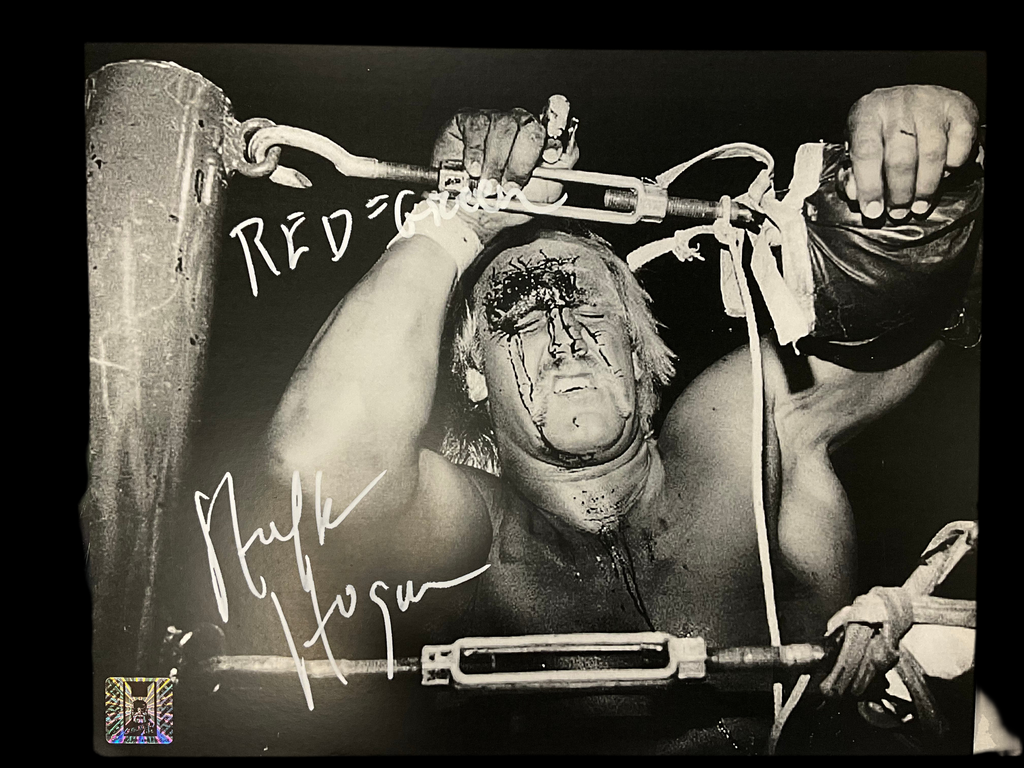 Bleeding Hogan Autograph 8x10