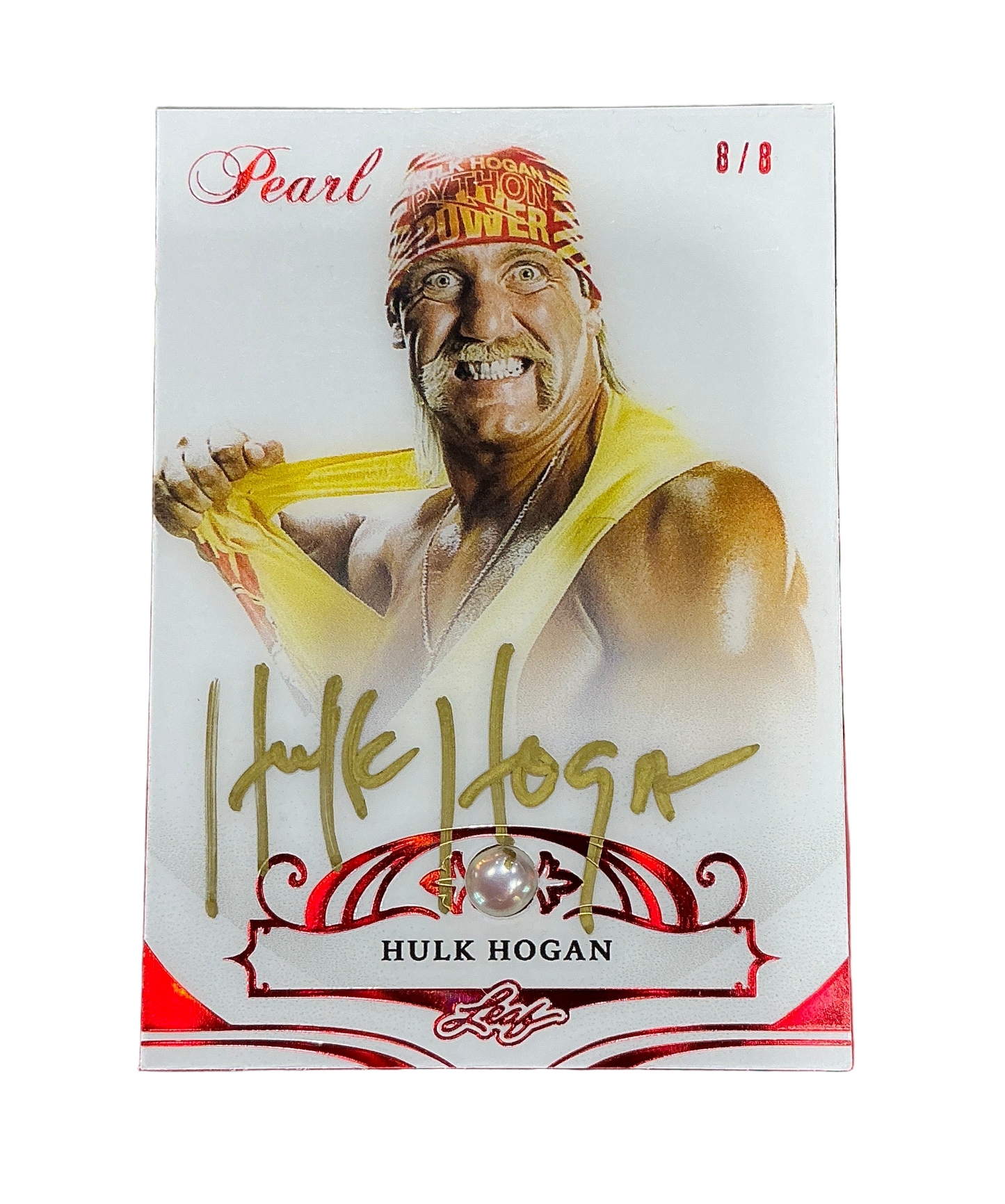 Pearl 8/8 Hulk Hogan Signed Trading Card