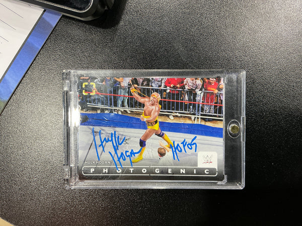 Hulk Hogan Photogenic Panini Trading Card No. 72