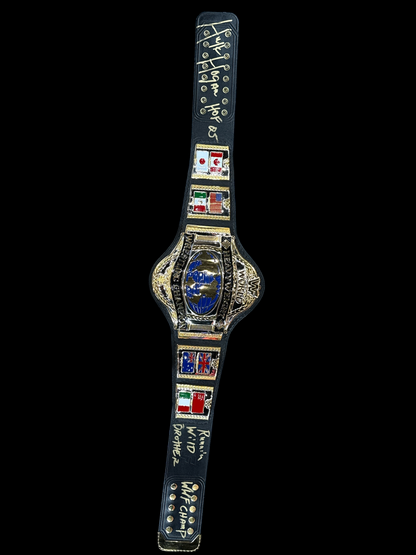 Brass 1986 World Heavyweight Championship SIGNED Replica Title Belt