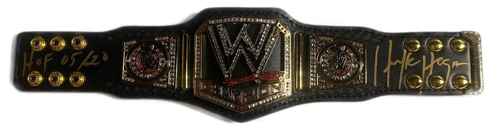 WWE Championship 2013 Scratch Logo Mini Replica Title Signed